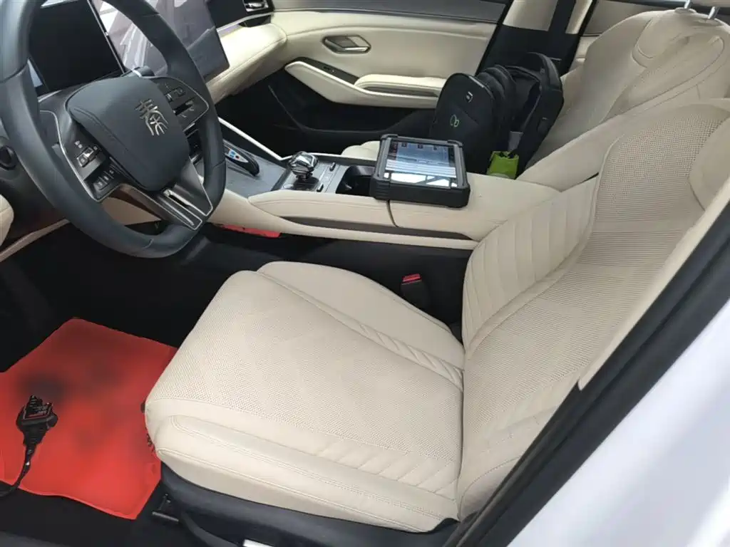 BYD Qin L 2024 — фото 15