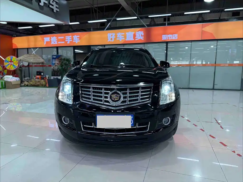 Cadillac SRX 2016 — фото 2