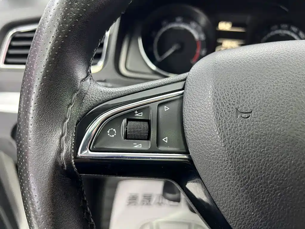 Skoda Kamiq 2022 — фото 12
