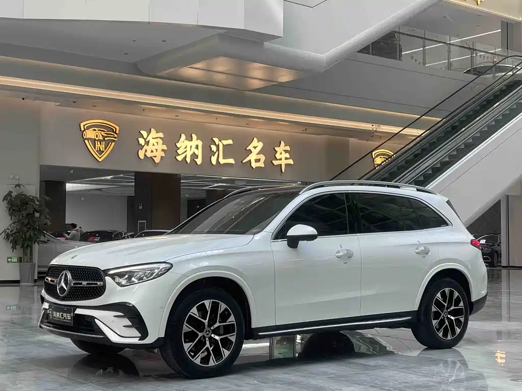 Mercedes-Benz GLC 2023 — фото 1