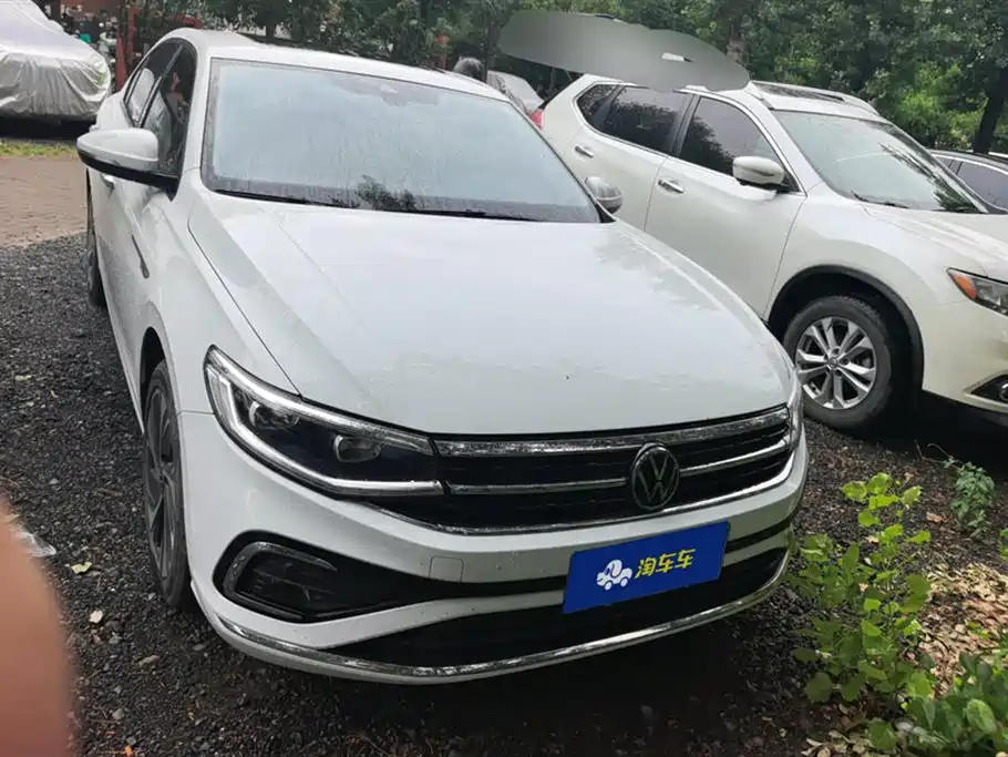 Volkswagen Bora 2023