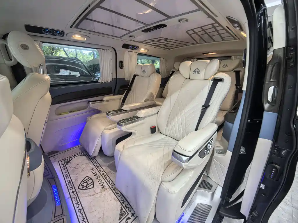 Mercedes-Benz Vito 2023 — фото 20