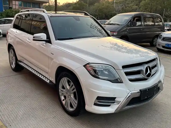Mercedes-Benz GLK-Class 2015