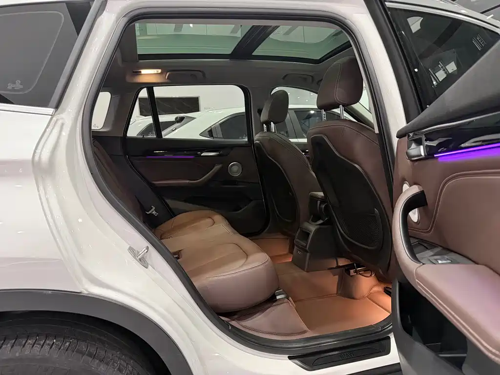 BMW X1 2022 — фото 11