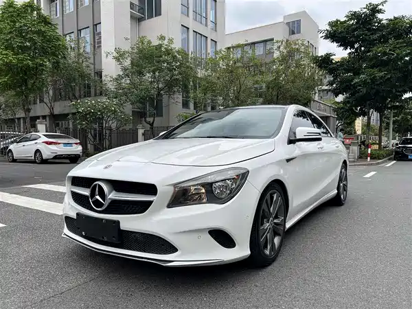 Mercedes-Benz CLA 2018