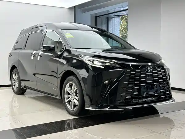 Toyota Sienna 2026