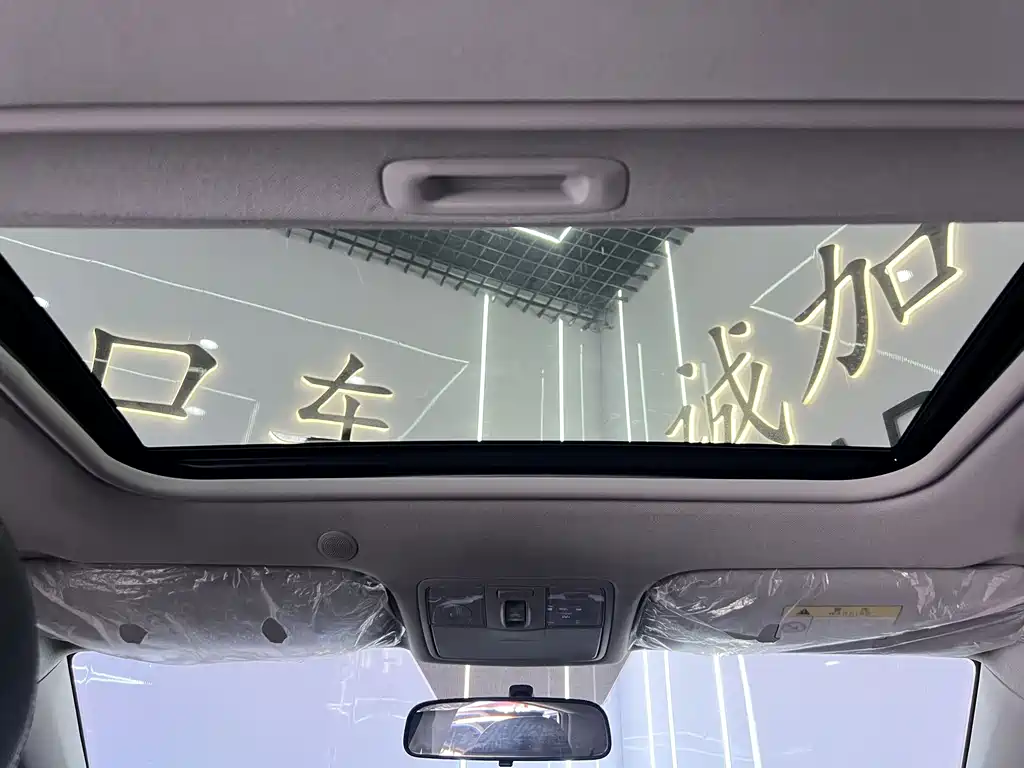 Kia KX1 2023 — фото 15