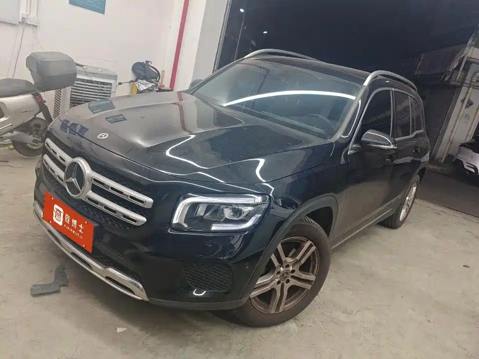 Mercedes-Benz GLB 2022