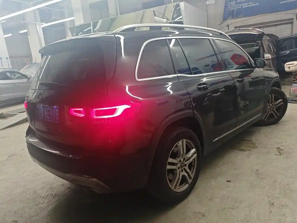 Mercedes-Benz GLB 2022