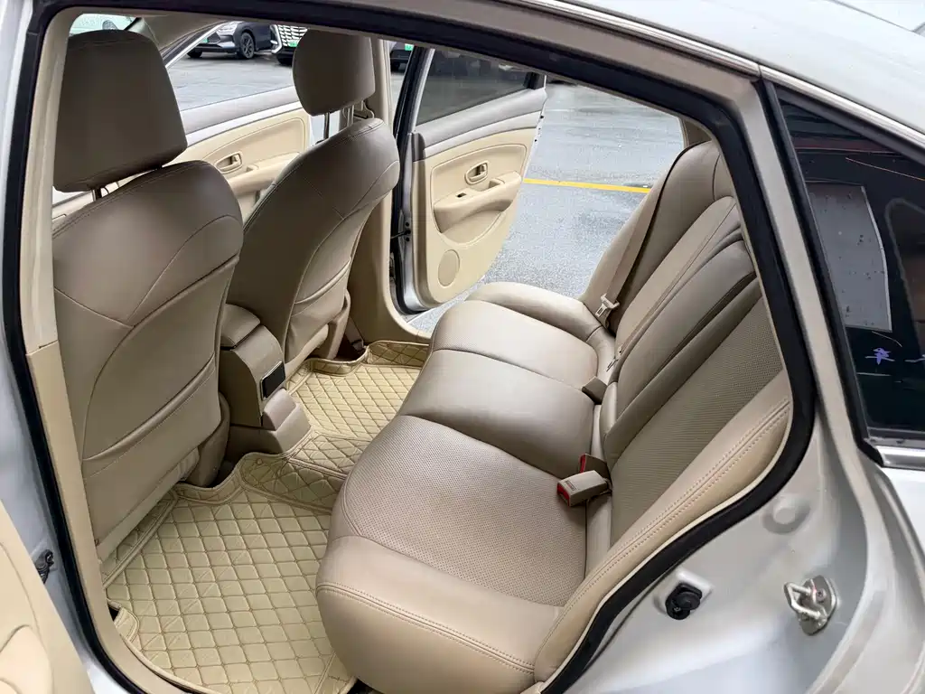 Nissan Sylphy 2019 — фото 21