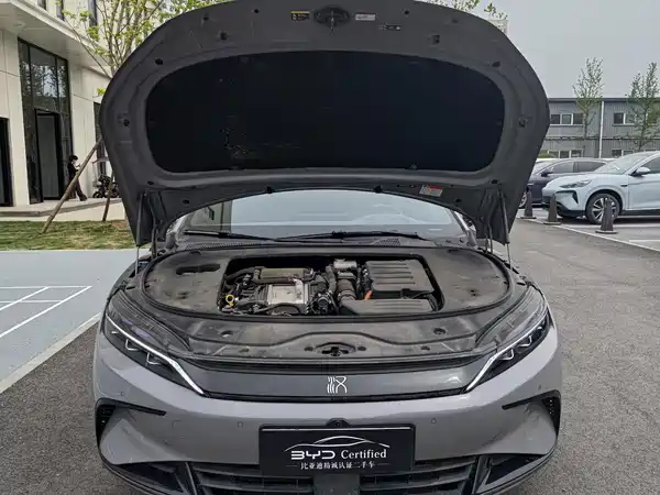 BYD Han 2025