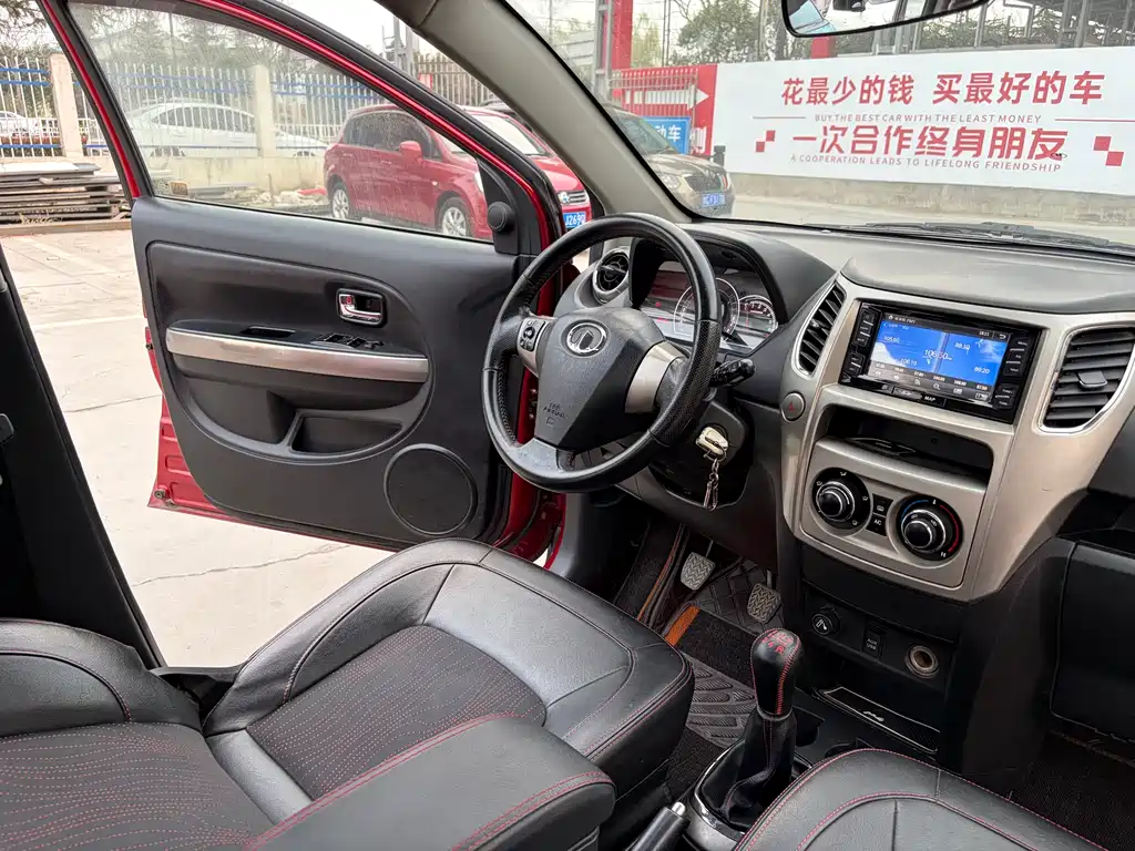 Great Wall M4 2014 — фото 10