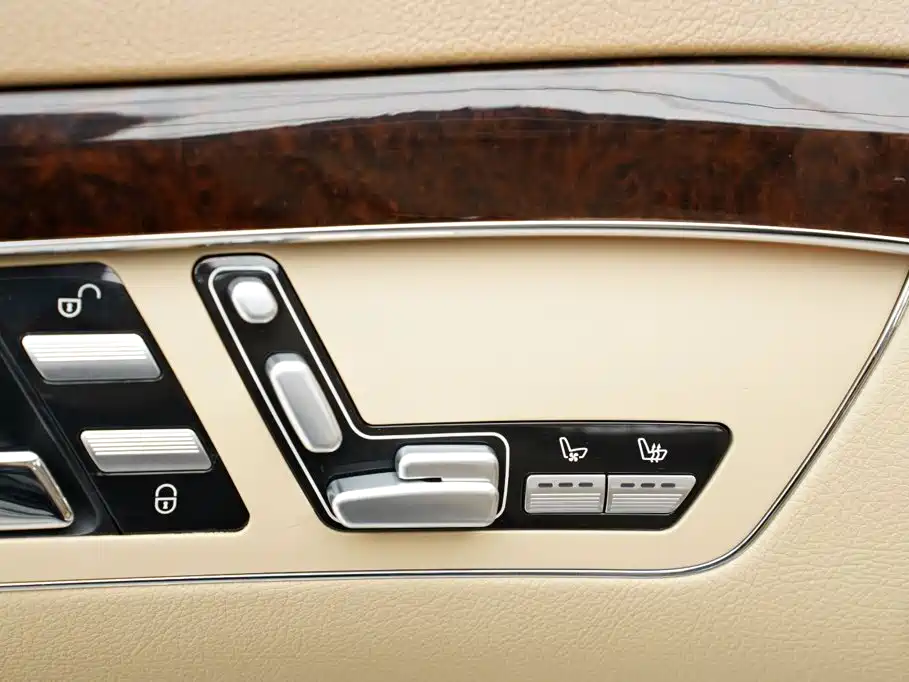 Mercedes-Benz S-Class 2010 — фото 27