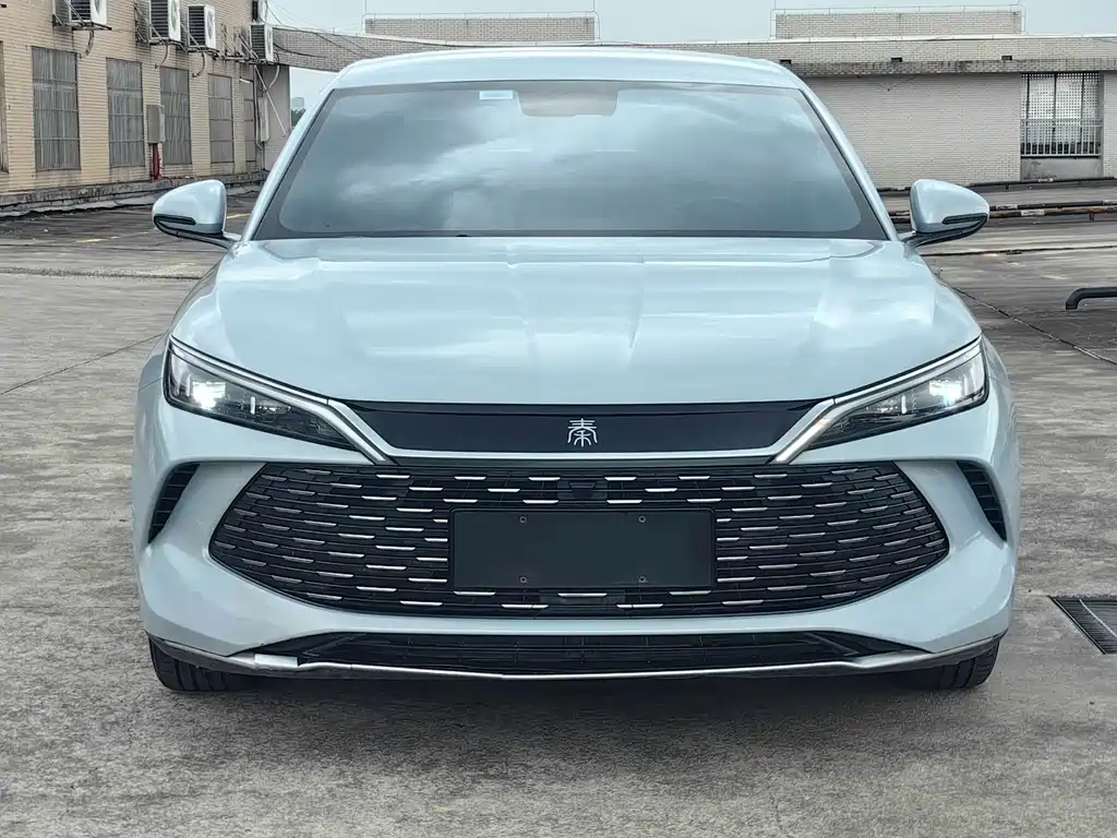 BYD Qin L 2024 — фото 2