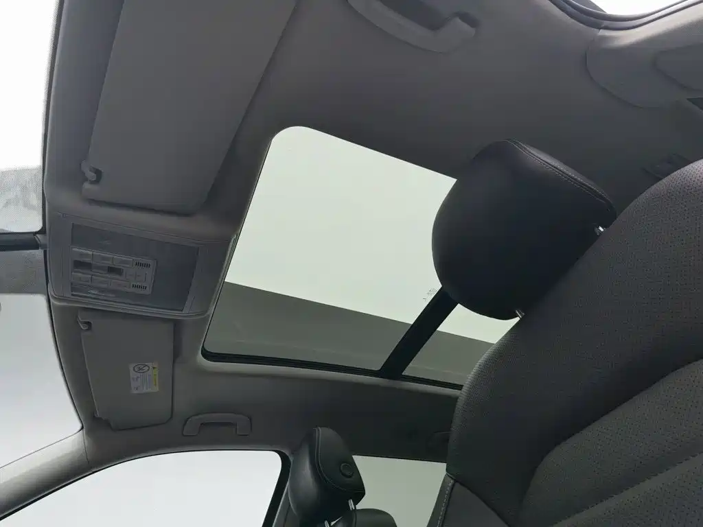 Volkswagen Teramont 2017 — фото 14