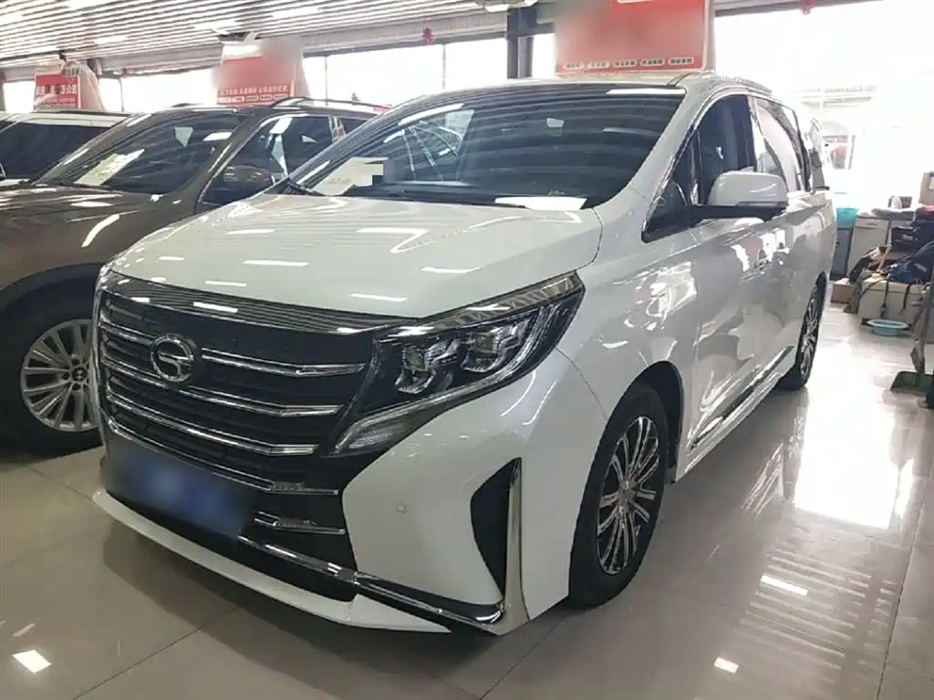 GAC Motor Trumpchi M8 2022 — фото 2