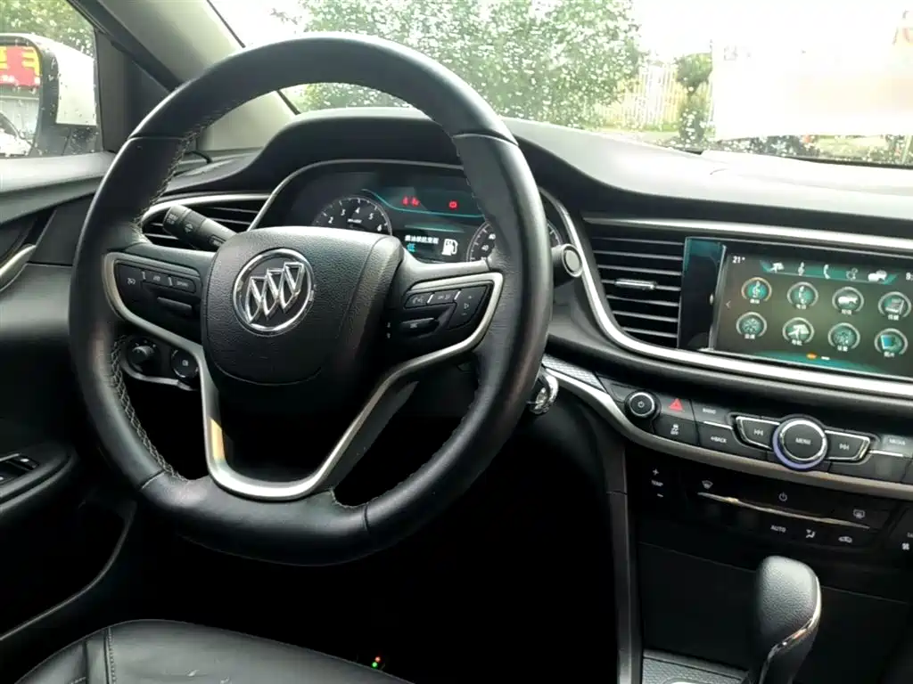 Buick Excelle 2020 — фото 10