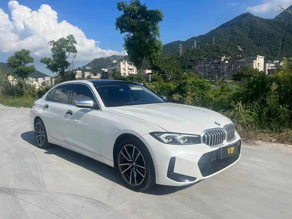 BMW 3 Series 2023