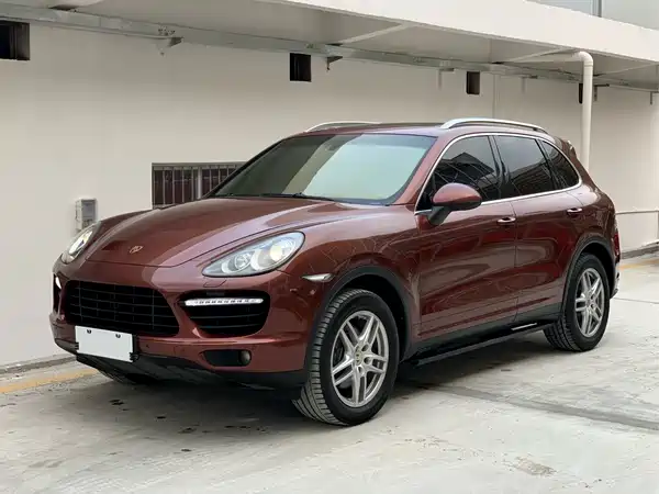 Porsche Cayenne 2011