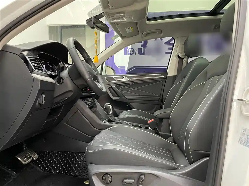Volkswagen Tiguan L 2025 — фото 15