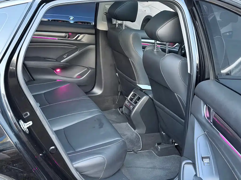 Honda Accord 2021 — фото 10