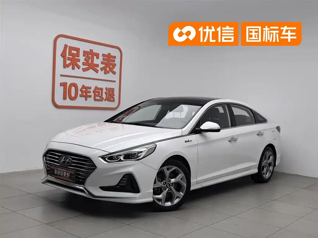 Hyundai Sonata 2017 — фото 1