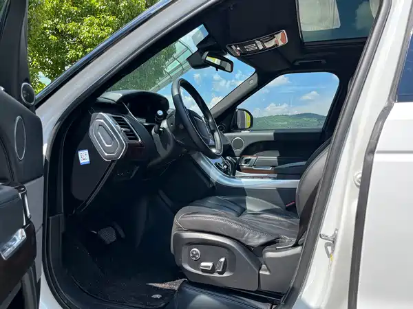 Land Rover Range Rover Sport 2018