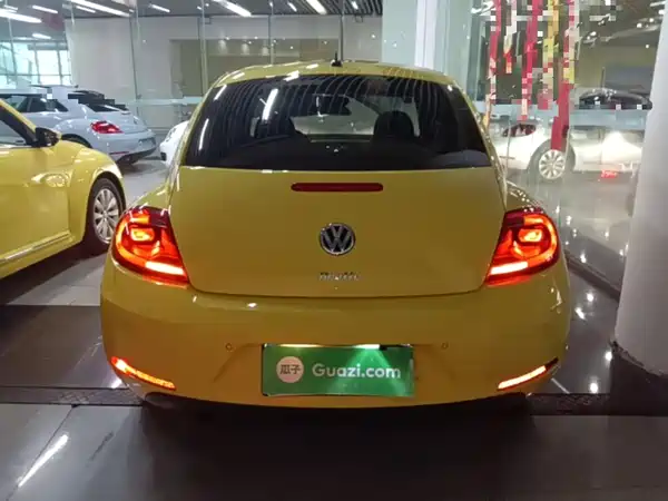 Volkswagen Beetle 2015