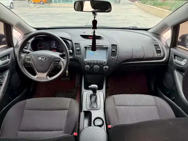 Kia K3 2013