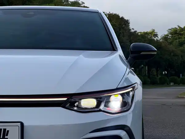 Volkswagen Golf GTI 2021