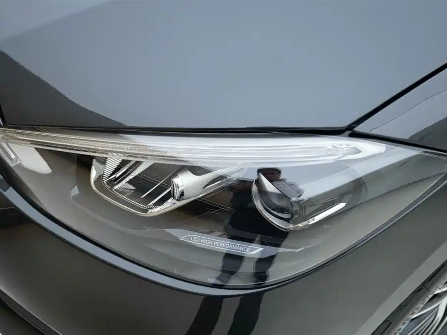 Mercedes-Benz C-Class 2023 — фото 13