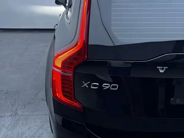 Volvo XC90 2018