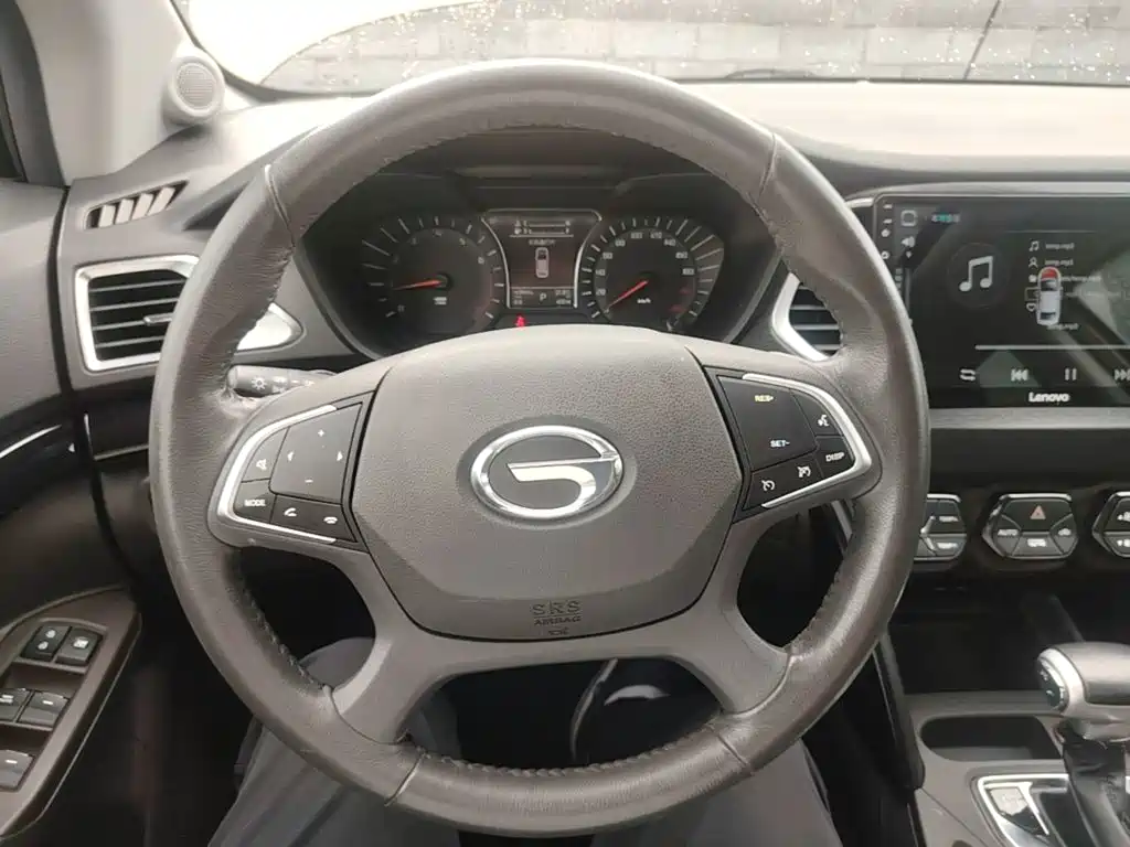 GAC Trumpchi GS4 2017 — фото 11