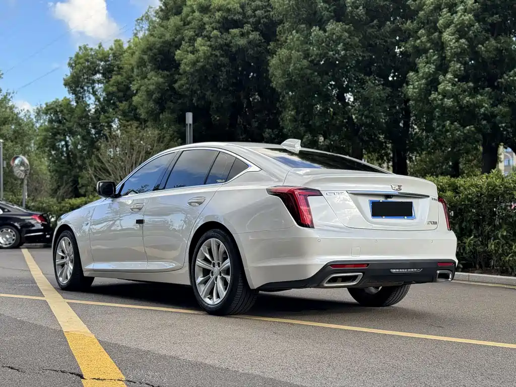Cadillac CT5 2024 — фото 10