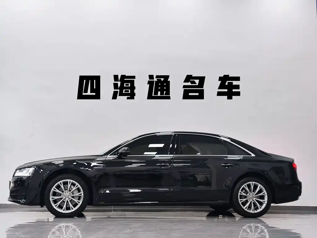 Audi A8 2017 — фото 4