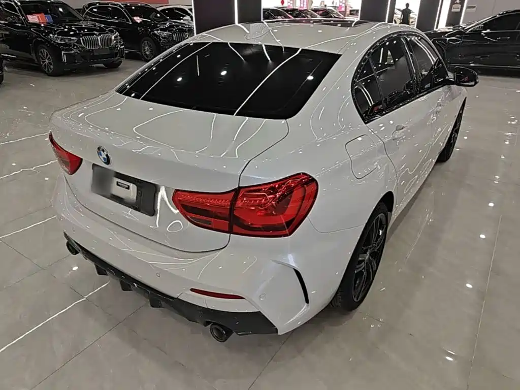 BMW 1 Series 2022