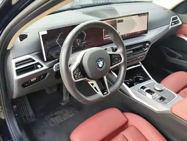 BMW 3 Series 2025