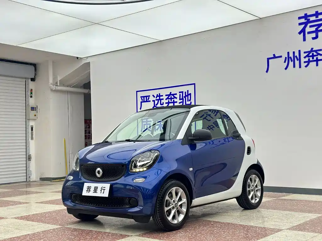 smart fortwo 2018 — фото 2