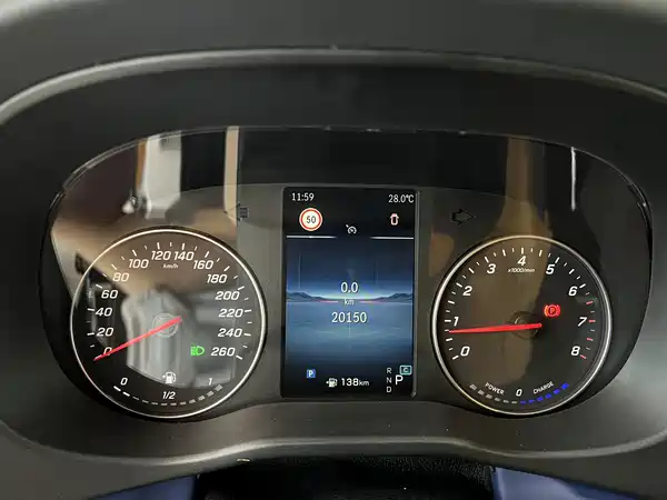 Mercedes-Benz Vito 2025