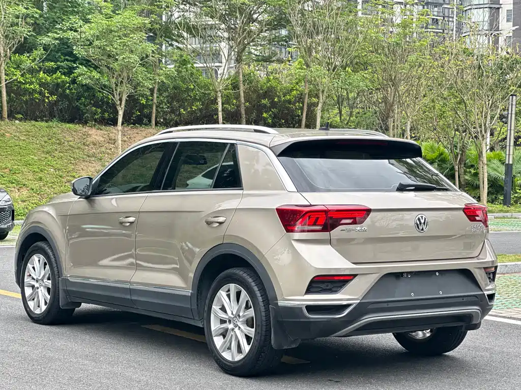 Volkswagen T-Roc 2019 — фото 16