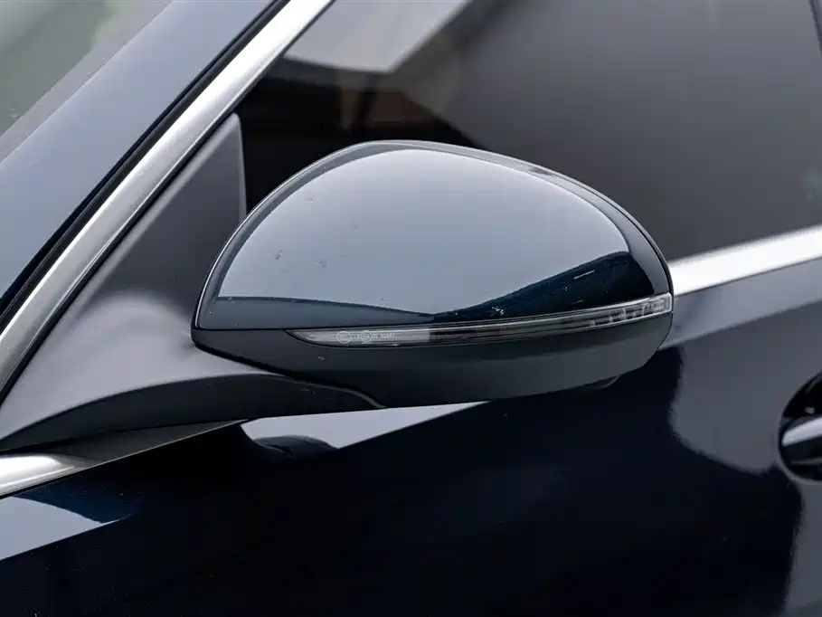 Mercedes-Benz C-Class 2024 — фото 13
