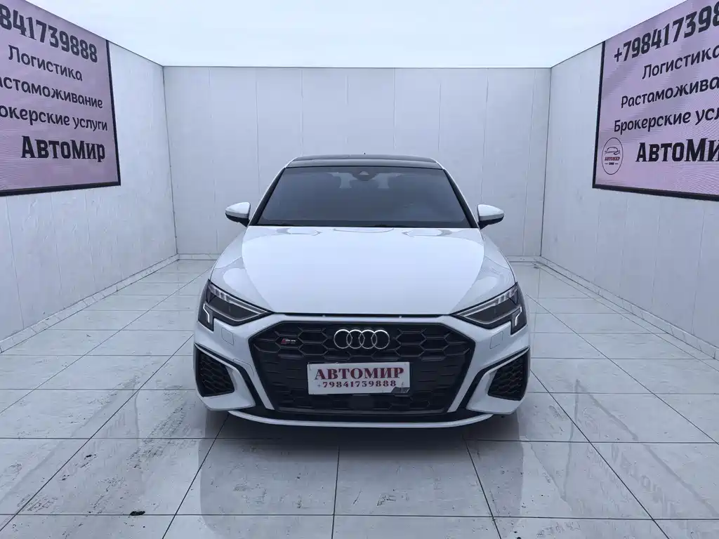 Audi A3 2023 — фото 2