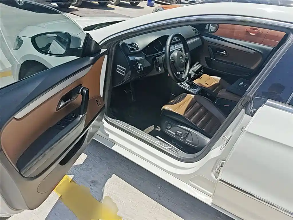 Volkswagen CC 2015 — фото 16