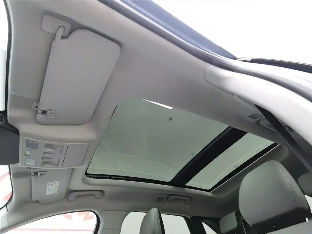 Ford Escape 2022 — фото 14