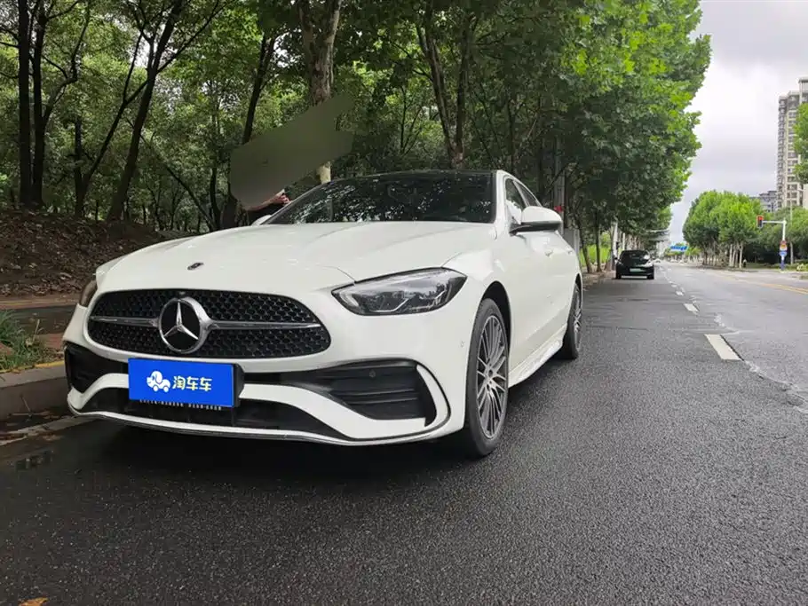 Mercedes-Benz C-Class 2022