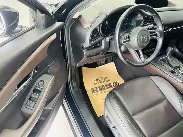 Mazda CX-30 2021