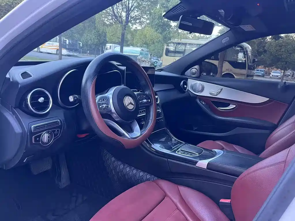 Mercedes-Benz C-Class 2020 — фото 12
