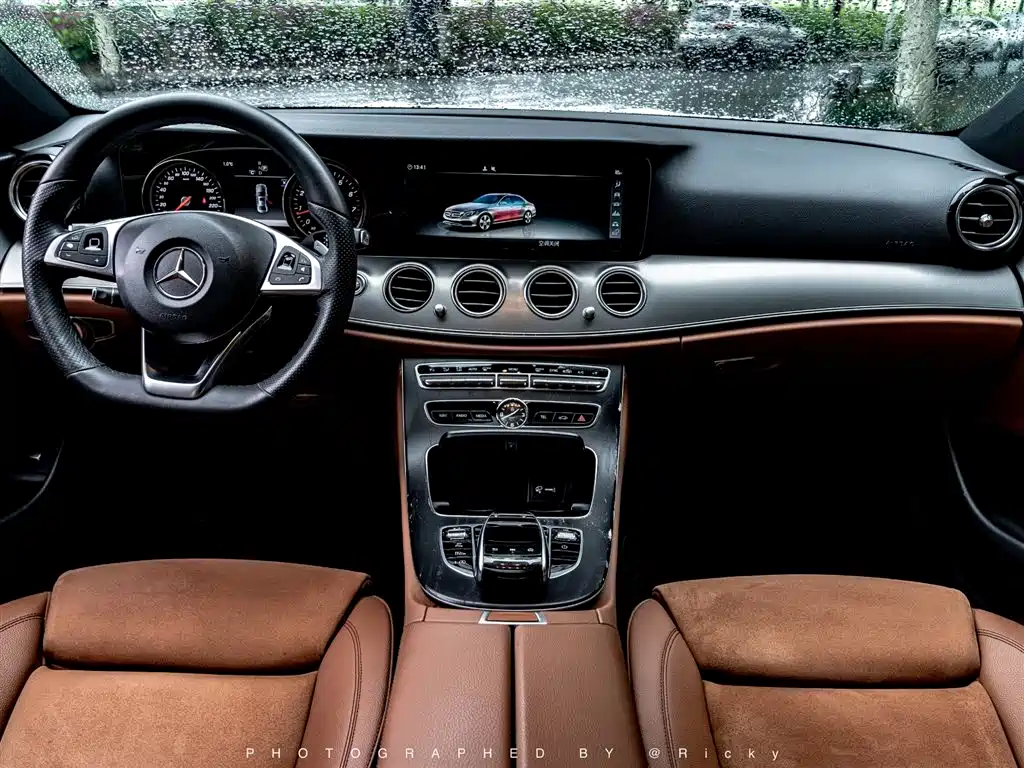 Mercedes-Benz E-Class 2018 — фото 3