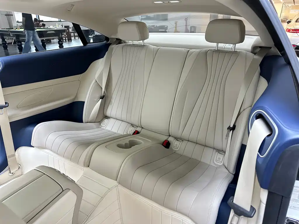 Mercedes-Benz E-Class 2024 — фото 15