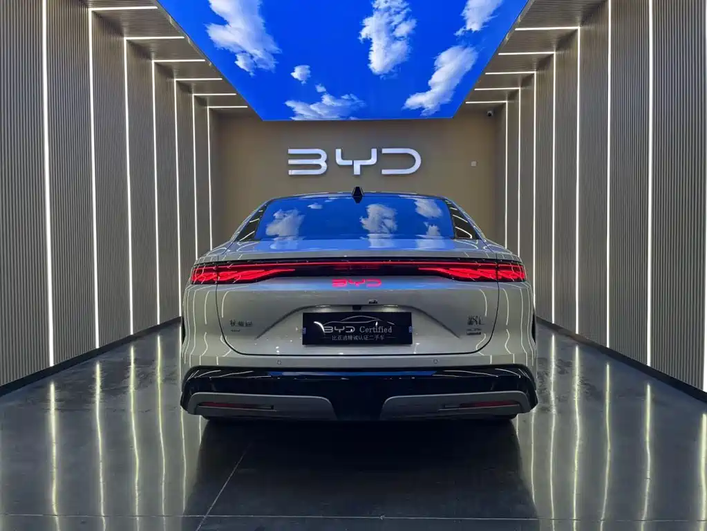 BYD Han L 2025 — фото 18
